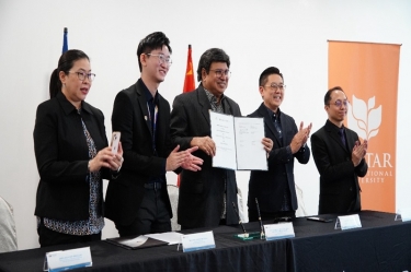 人才工作再添新舉 | 中馬“絲路學院”現(xiàn)代學徒制聯(lián)合培養(yǎng)班正式簽約！